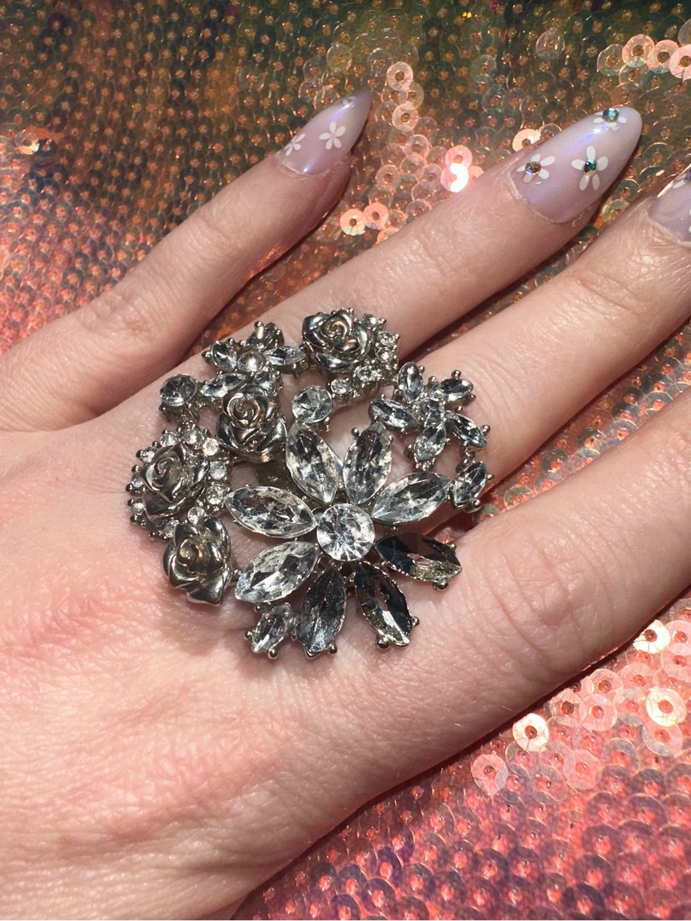 Y2K Silver Tone Floral Cocktail Ring
